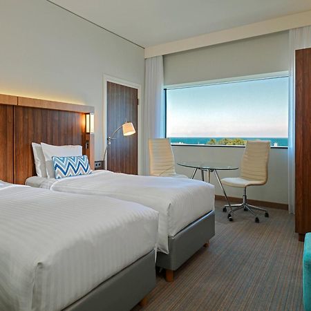 Courtyard By Marriott Gdynia Waterfront Hotel Exterior photo